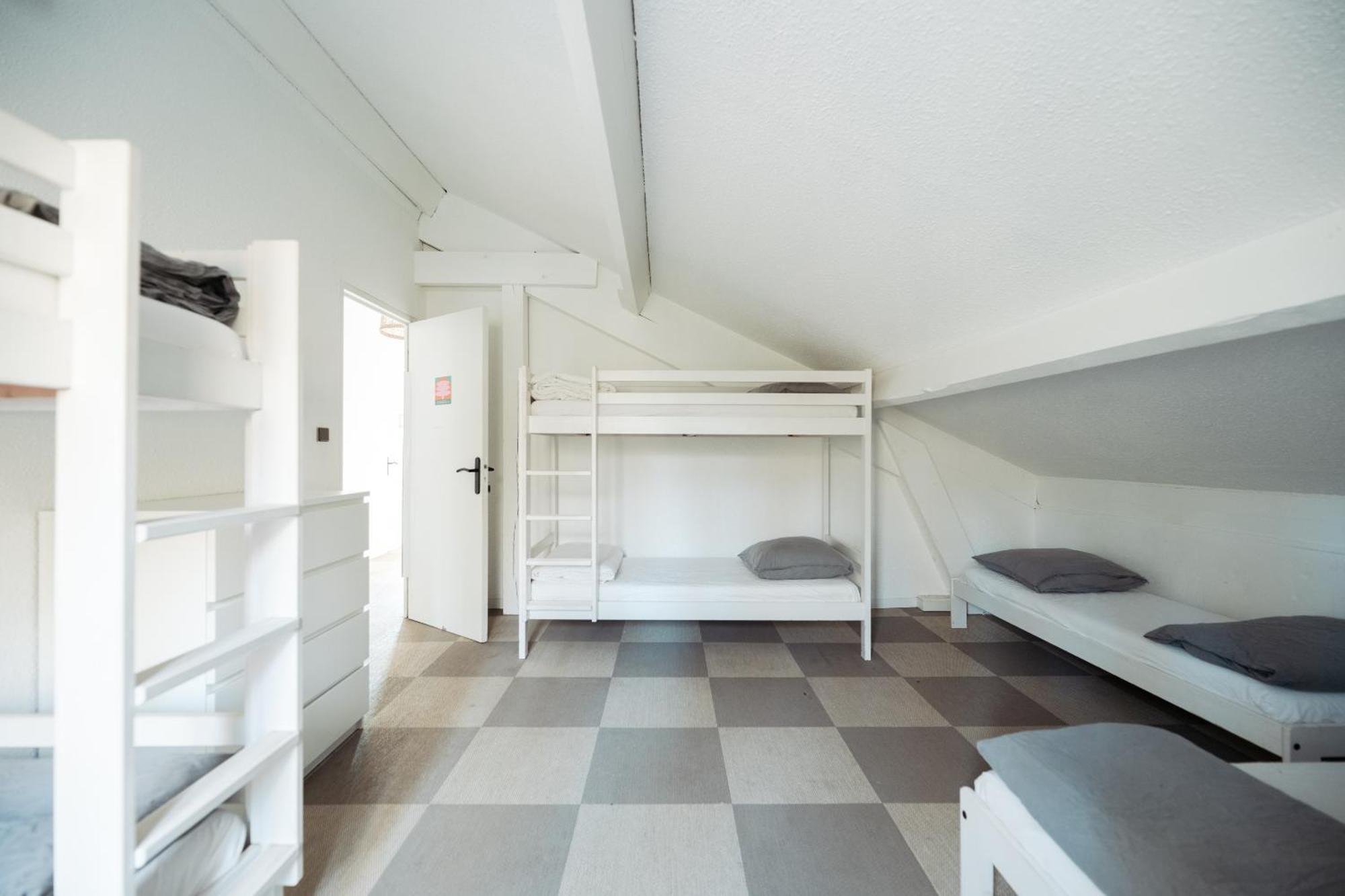 La Donaclaudre - Hebergement De Groupe En Pleine Nature, Ideal Pour Tous Vos Sejours ! 63 Couchages - 2 Grandes Salles - Salle De Jeux - Cuisine Professionnelle - Accessible Facilement - Localisation Attractive -Proche Paris & Disney Saint-Augustin  Kültér fotó